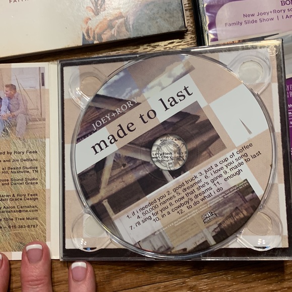 Joey & Rory made to last CD, to Joey with love DVD, & Joey + Rory Inspired CD. - Picture 7 of 12